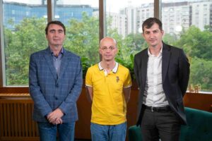 1752053214_686e35de29289_Echipa-Podcast