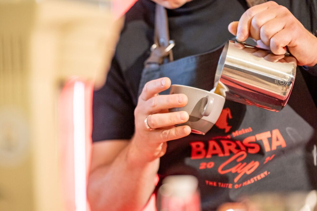 1759313518_68dcfe6ed6e6b_Barista-CUP_-cJulius-Meinl-Zsolt-Marton