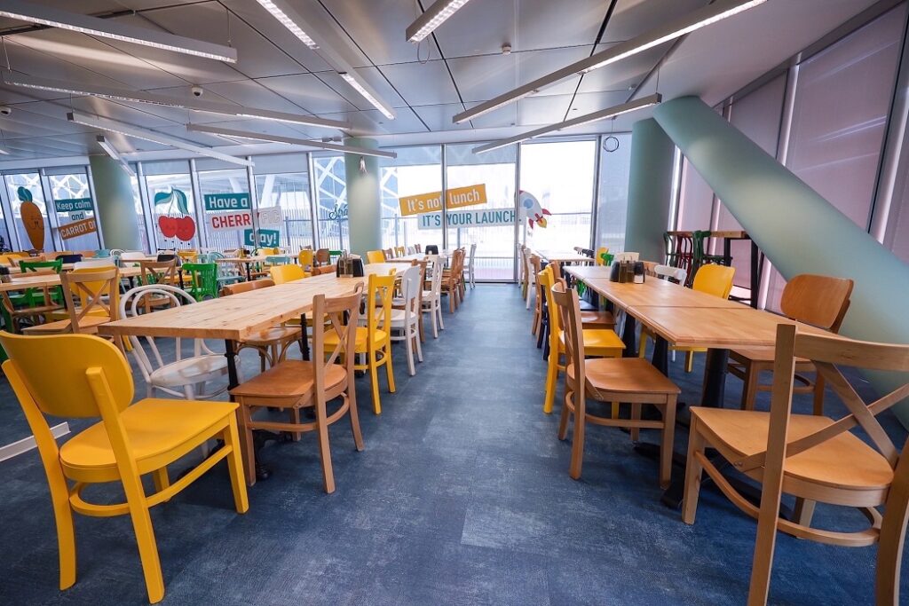 1759919704_68e63e584a945_Genesis-Cafeteria