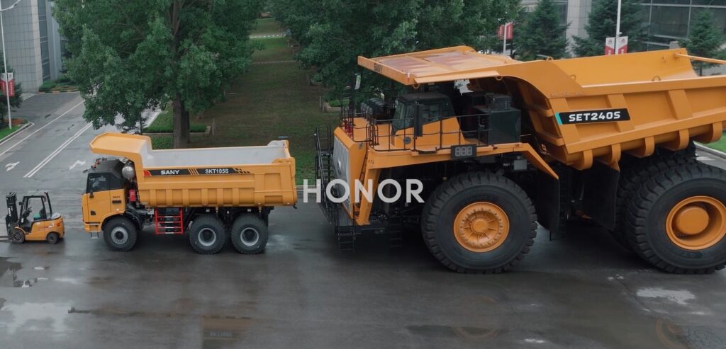 1766415164_69495b3cbfdcc_honor