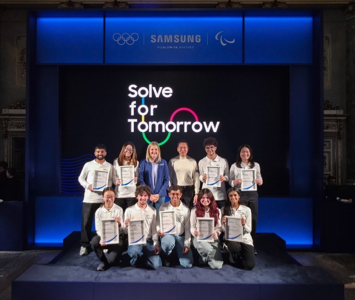 1771403623_69957967ee7aa_Samsung-CSR-Solve-For-Tomorrow-SFT-Ambassadors-in-Milan_main1F-1