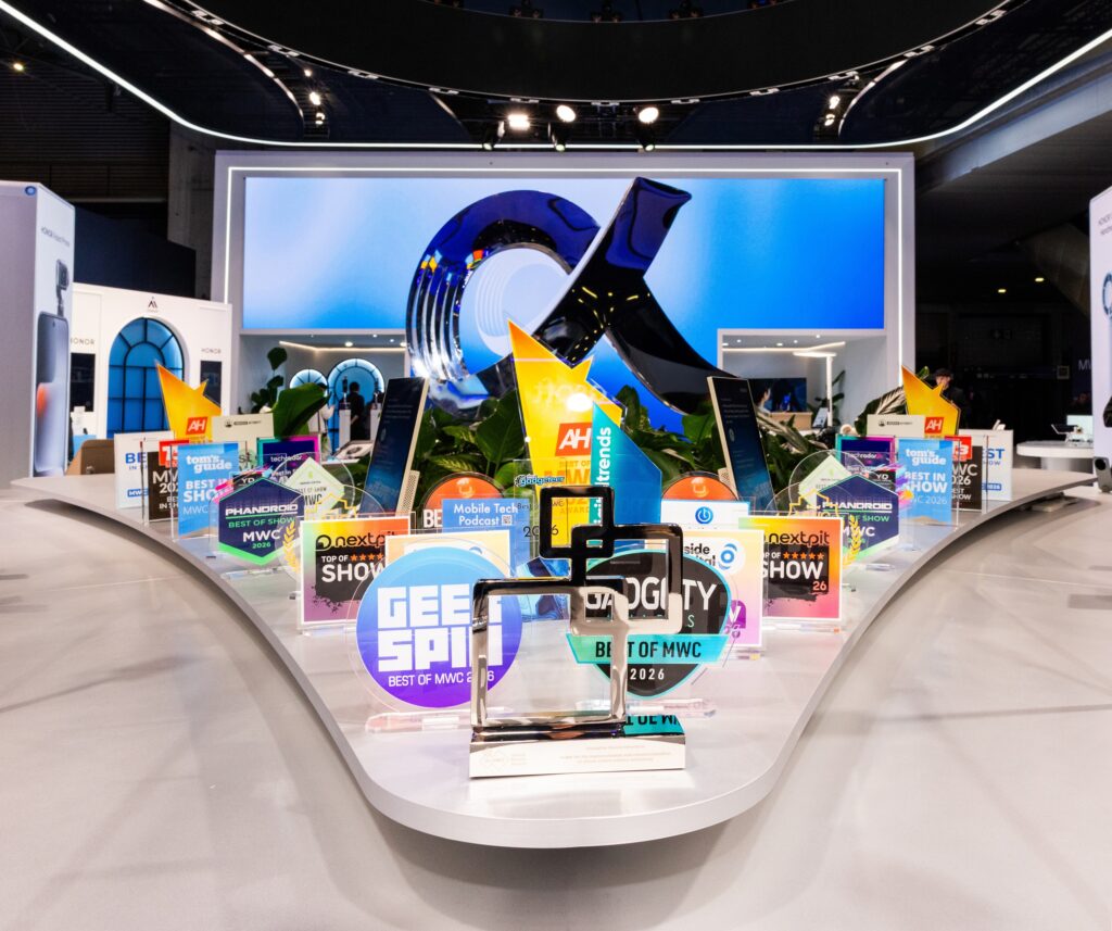 premiile obtinute de HONOR la MWC